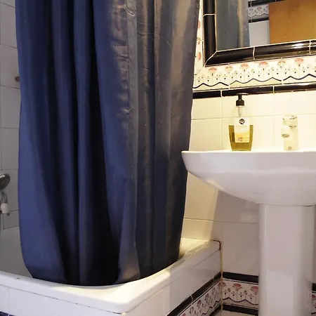 Quiet Apartment! Sagrada Familia!