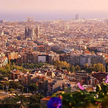 Quiet Apartment! Sagrada Familia!