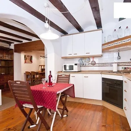 Quiet Apartment! Sagrada Familia! Barcelona