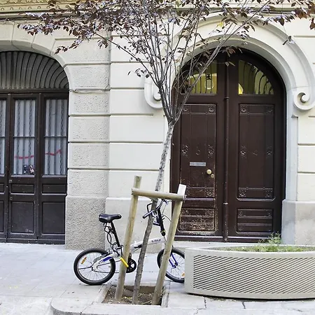 Quiet Apartment! Sagrada Familia! Appartamento Barcellona
